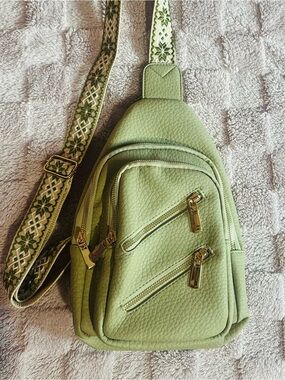 Soft Sage Green Leatherette Crossbody Sling Bag NWOT